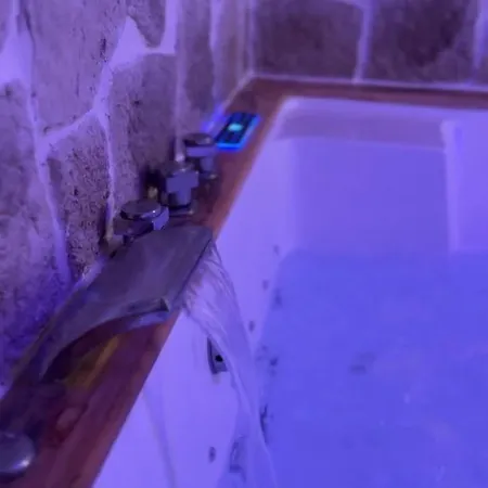 Cocon Detente & Jacuzzi *